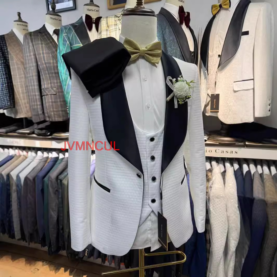 Men'S Formal Wear For Reception - ชุดสูทผู้ชายสีขาวลายแจ็คการ์ด 3 ชิ้น ทรงเข้ารูป สำหรับงานแต่งงาน พิธีกร
