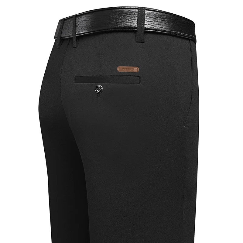 Men Formal Wear For Summer - กางเกงขายาวทรงตรงสำหรับผู้ชาย ป้ายหนังที่กระเป๋าหลัง ทรงหลวม ใส่สบาย เหมาะสำหรับการประชุมทางธุรกิจ ชุดทำงานประจำวัน