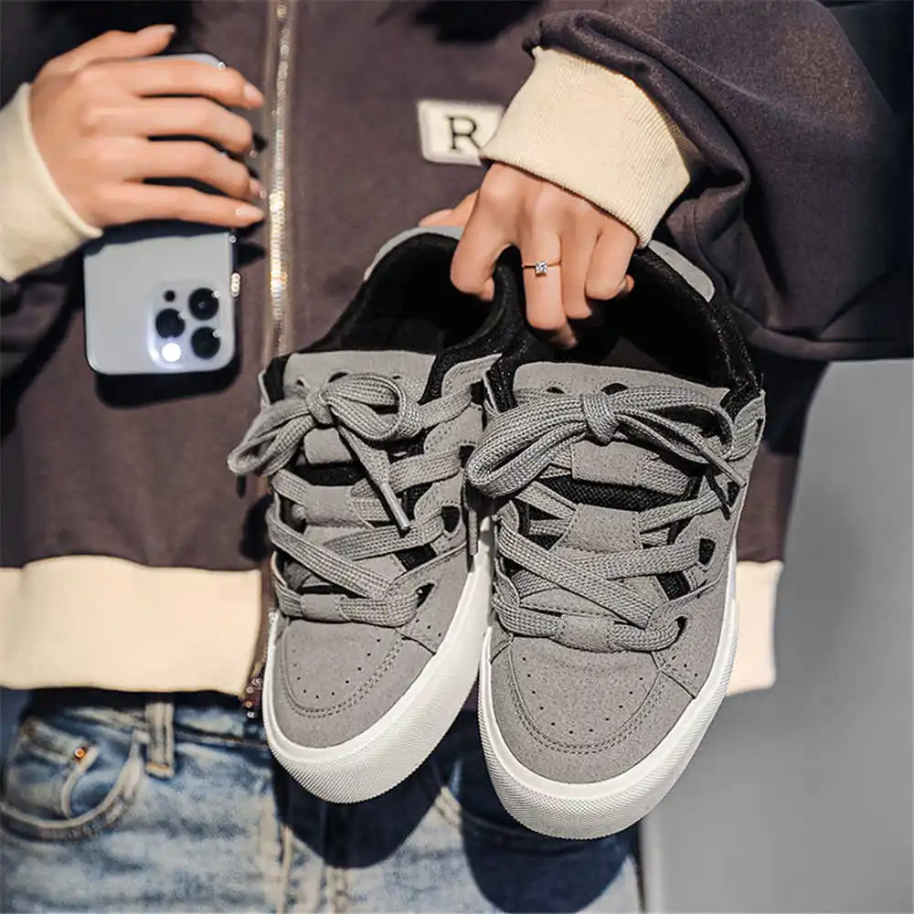 Men'S Formal Wear Uk - กับ Lacing Hiphop ผู้หญิงรองเท้าสเก็ตบอร์ดวอลเลย์บอลรองเท้าผ้าใบสําหรับสตรี Beige Boot
