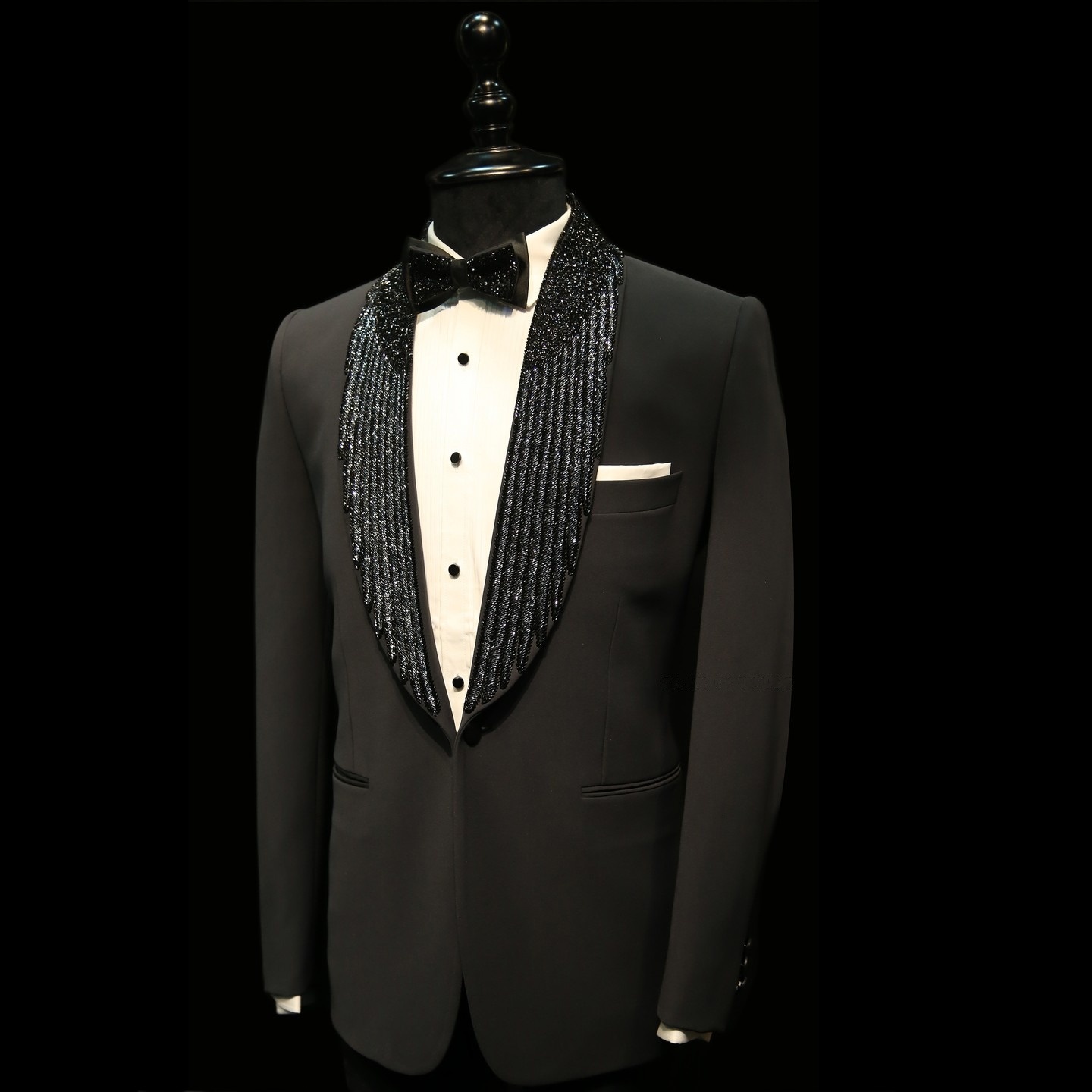 ชุดสูทแต่งงานผู้ชายแบบทันสมัย  - Men Formal Wear Modern บทวิจารณ์และราคา