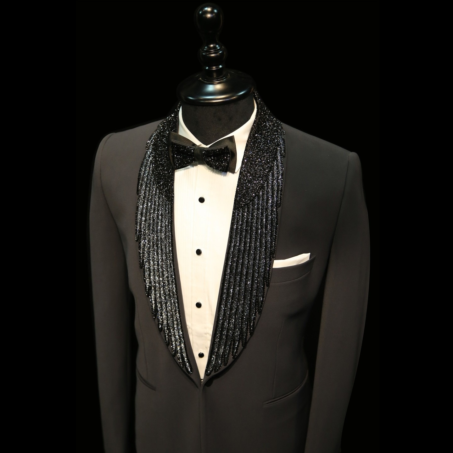 ชุดสูทแต่งงานผู้ชายแบบทันสมัย  - Men Formal Wear Modern บทวิจารณ์และราคา
