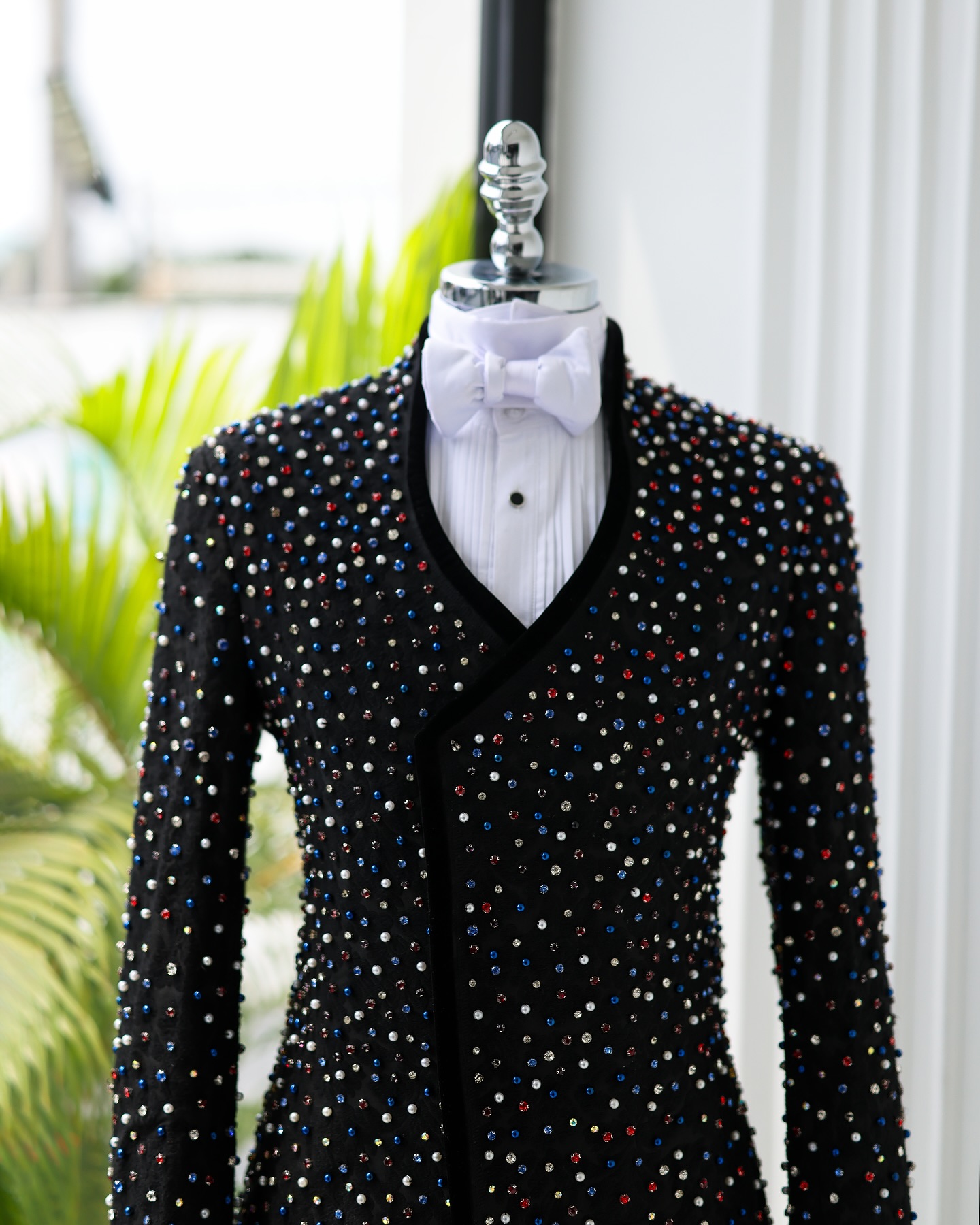 ชุดสูทผู้ชายคริสตัลหลากสี 2 ชิ - Men Formal Wear Modern บทวิจารณ์และราคา